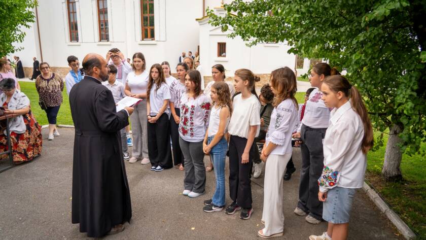 Grupul catehetic al Parohiei Sf. Apostoli Petru și Pavel din Medgidia